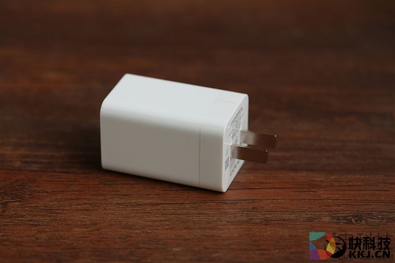 OPPO R11评测：首发骁龙660！下一个2000万销量爆款