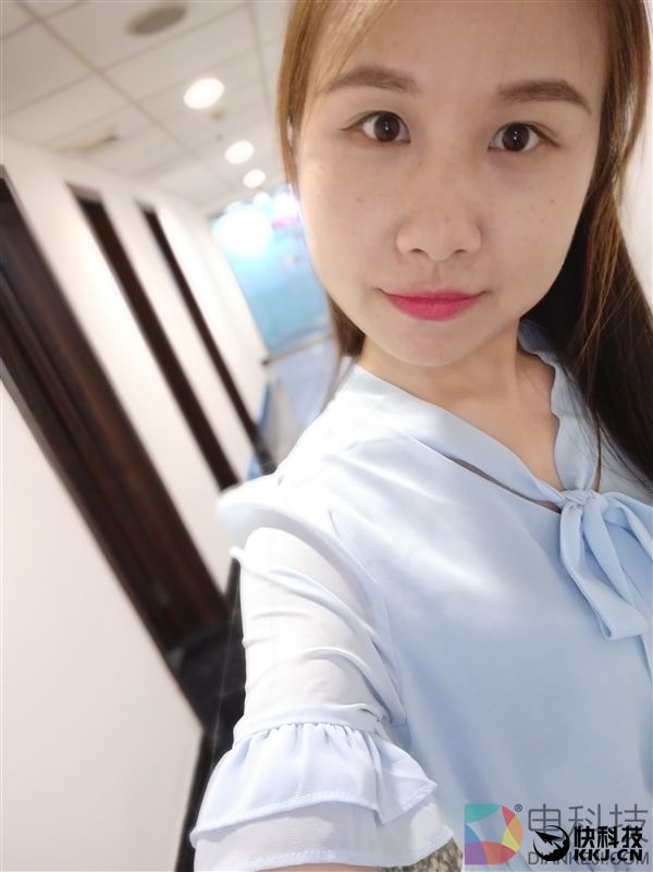 OPPO R11评测：首发骁龙660！下一个2000万销量爆款