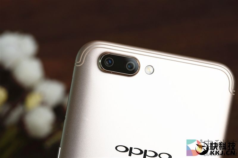 OPPO R11评测：首发骁龙660！下一个2000万销量爆款