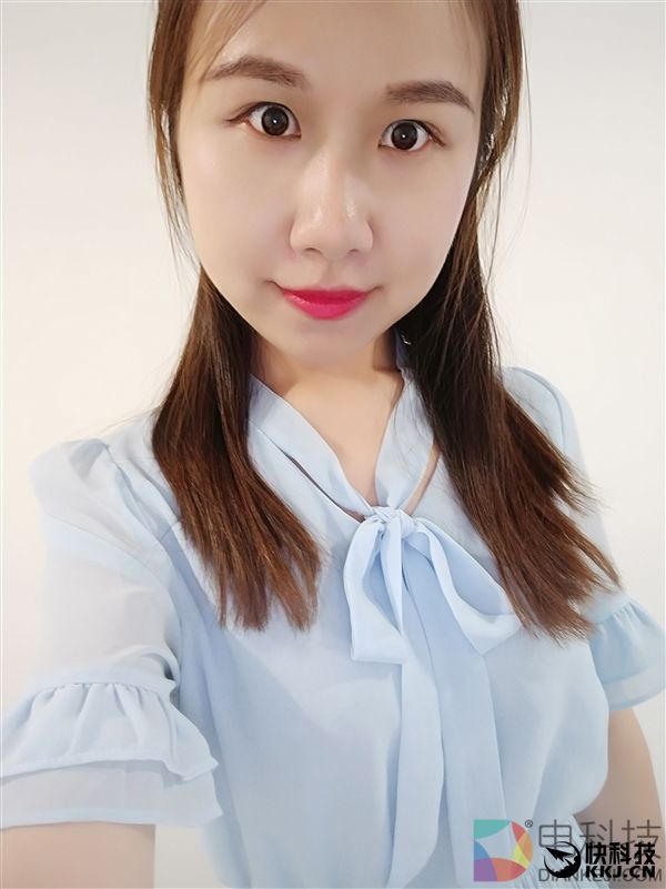 OPPO R11评测：首发骁龙660！下一个2000万销量爆款