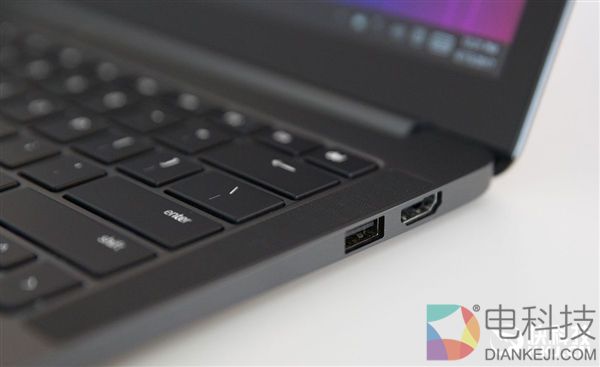 9500元!雷蛇发布2017款灵刃潜行:13寸4K屏、窄边