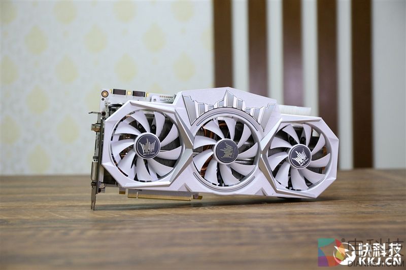 6999元纯白信仰！影驰GTX 1080 Ti HOF名人堂评测