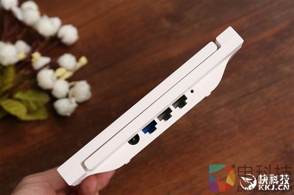 百元穿墙利器！华为路由WS318增强版开箱图赏