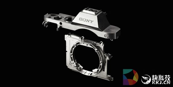 索尼A7 III再曝光 操纵杆设计与A9相同