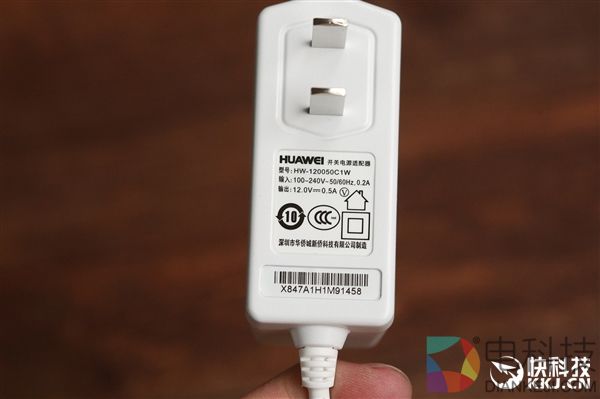 百元穿墙利器！华为路由WS318增强版开箱图赏