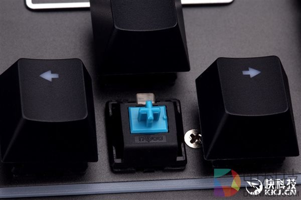 雷柏发布新旗舰机械键盘VPRO V720S:只说灯效不谈轴