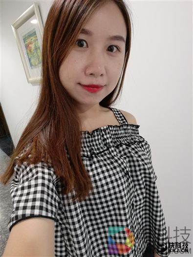 HUAWEI nova 2自拍深度体验：为了它我上街找了7位美女