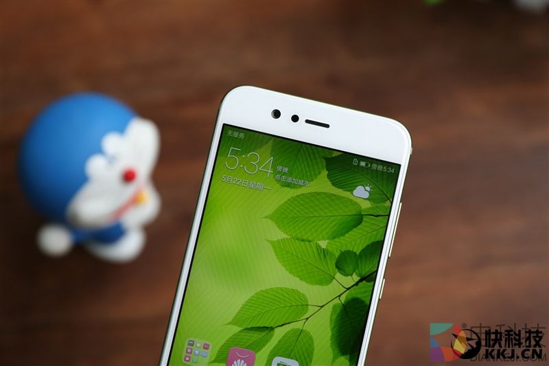 HUAWEI nova 2自拍深度体验:为了它我上街找了7位美女