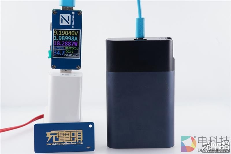 全网首拆：紫米4G路由器MF885拆解