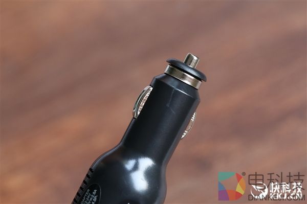 小蚁智能后视镜领航版开箱图赏:399元高性价比