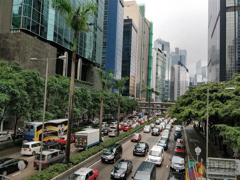 安卓版iPhone 7P到底如何？一加5详细评测：快到没朋友