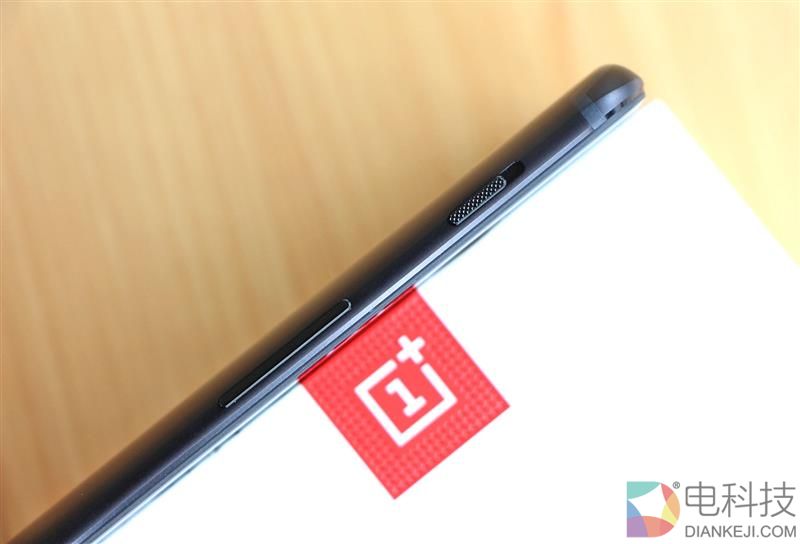 安卓版iPhone 7P到底如何？一加5详细评测：快到没朋友