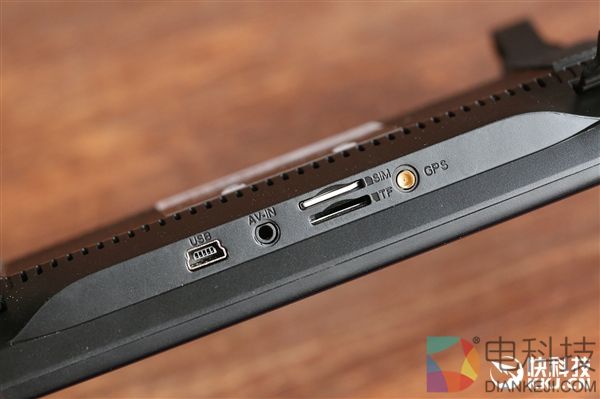 小蚁智能后视镜领航版开箱图赏:399元高性价比