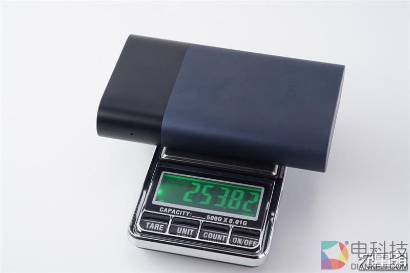 全网首拆：紫米4G路由器MF885拆解