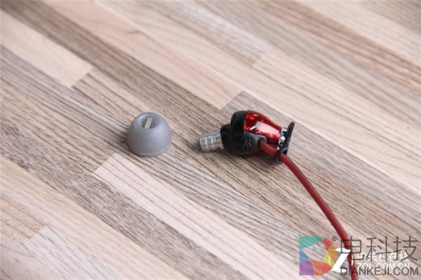 淘宝二折买到森海塞尔中端耳机：实测给跪