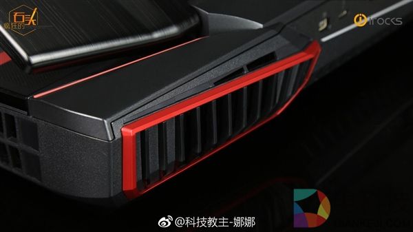 配置秒台式!外设大厂I-ROCKS推出首款游戏本:原装机械键盘