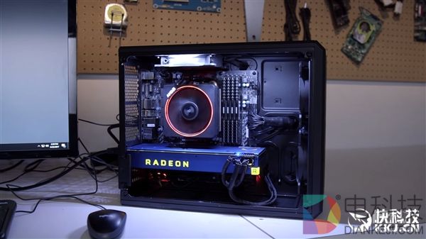 AMD Vega全新架构显卡全球首测!Titan Xp不见尾灯