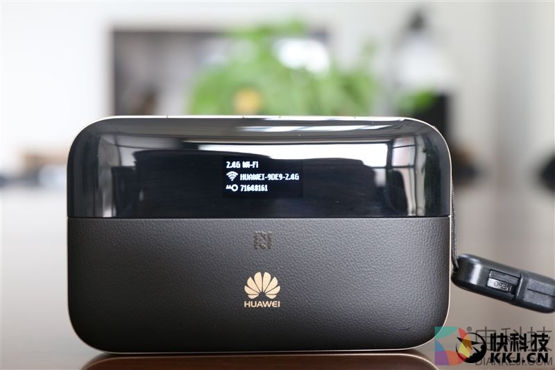 续航神油！华为随行WiFi 2 Pro评测：让你的手机更坚挺