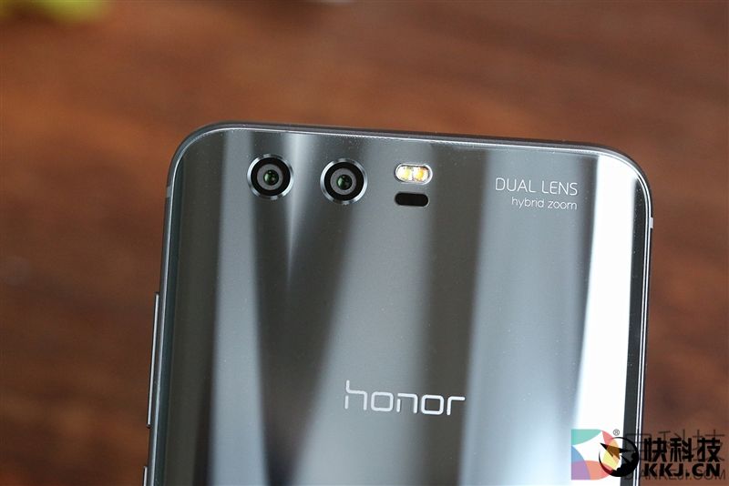 麒麟960最低价!荣耀9评测:颜值堪比胡歌