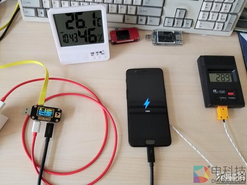 一入DASH离不开：一加5完全充电测试