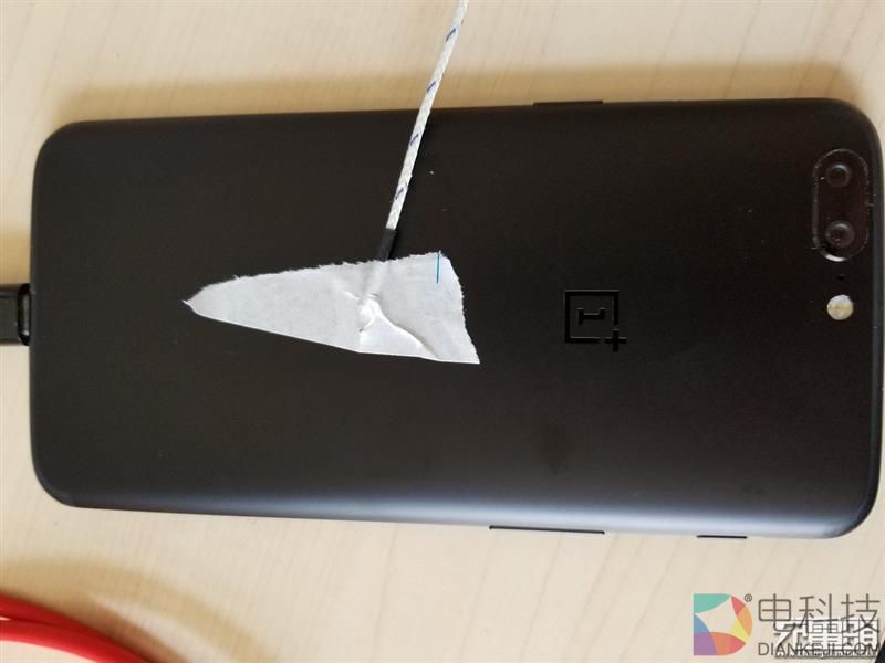 一入DASH离不开：一加5完全充电测试