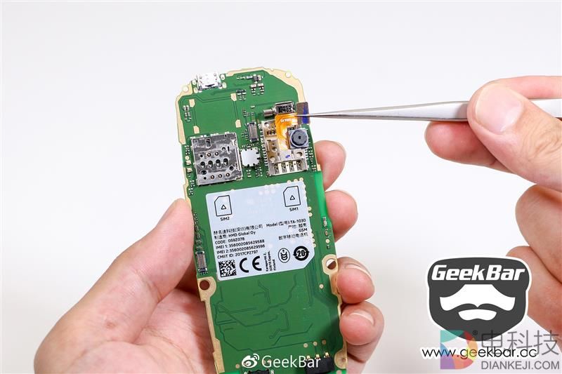 诺基亚3310复刻版拆解：不是复活那么简单