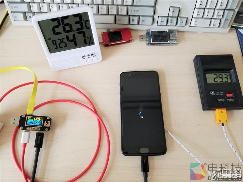 一入DASH离不开：一加5完全充电测试