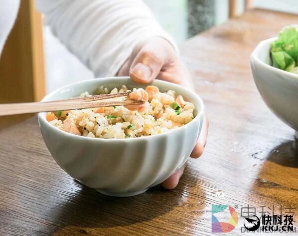 米家有品上架一款饭碗：景德镇青白釉芭蕉纹对碗