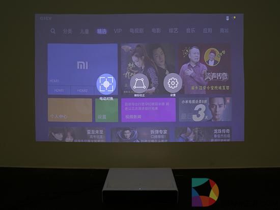 9999元！小米米家激光电视体验：150英寸堪比影院