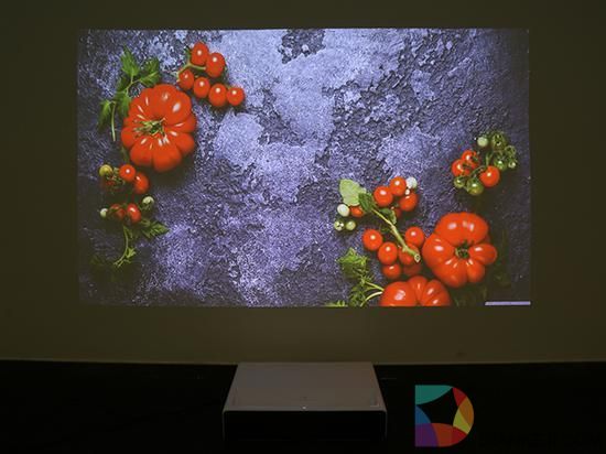 9999元！小米米家激光电视体验：150英寸堪比影院