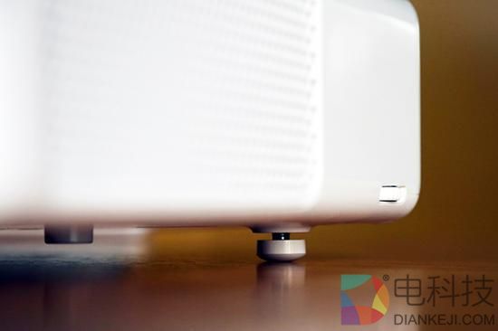 9999元！小米米家激光电视体验：150英寸堪比影院