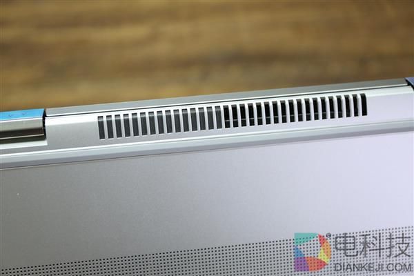 7代酷睿+4G显存！惠普薄锐ENVY x360变形本评测：一秒变平板