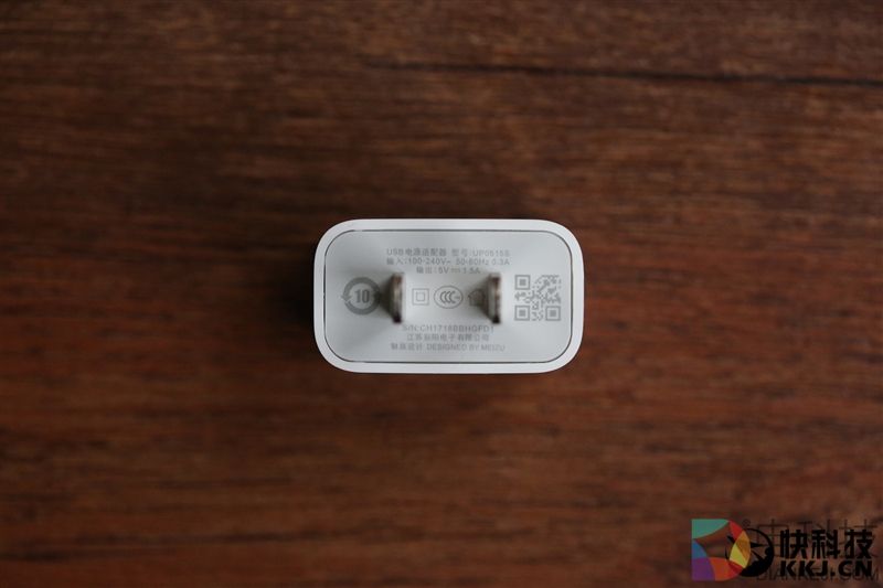 699元的颜值巅峰！魅蓝A5评测