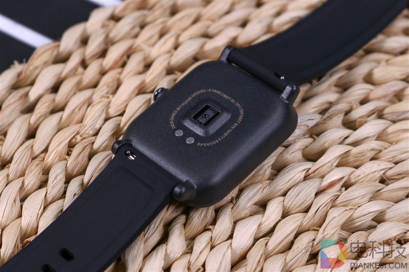 高颜值与超强续航并存 华米米动手表青春版评测