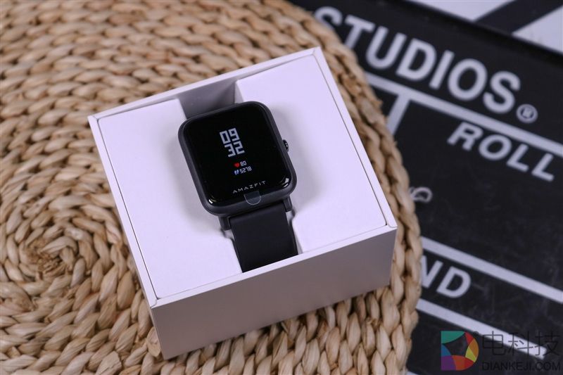 高颜值与超强续航并存 华米米动手表青春版评测