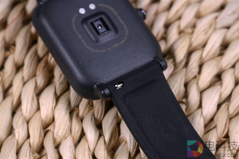 高颜值与超强续航并存 华米米动手表青春版评测