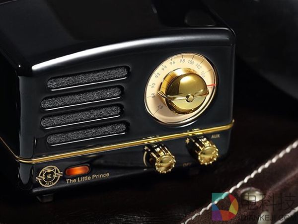 猫王小王子蓝牙音箱骑士黑版发布：399元/汽车烤漆工艺