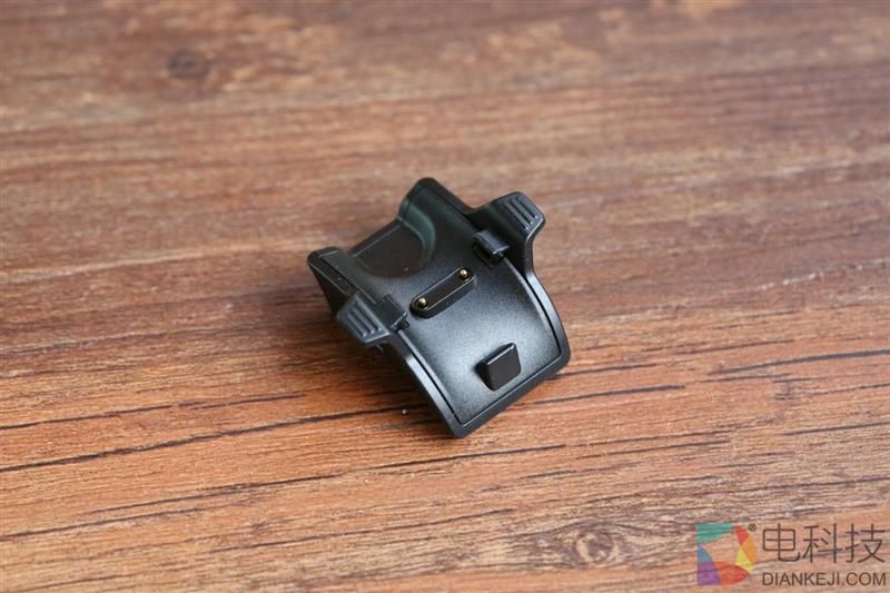 50米防水+独立GPS！华为运动手环体验评测：为运动而生