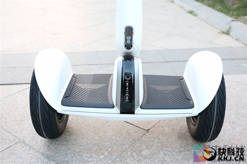 开机送10万保险！九号平衡车Plus体验评测：堪比SUV