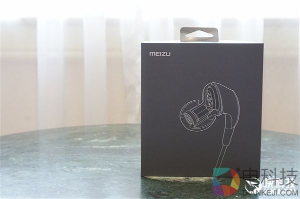 魅族Flow耳机开箱图赏:舒服到忘记佩戴