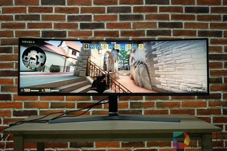 32:9尺寸帅炸 三星带鱼屏CHG90显示器评测