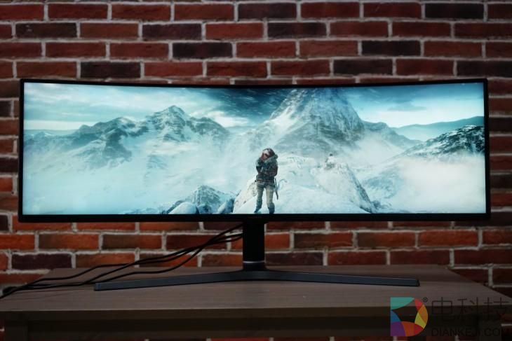 32:9尺寸帅炸 三星带鱼屏CHG90显示器评测