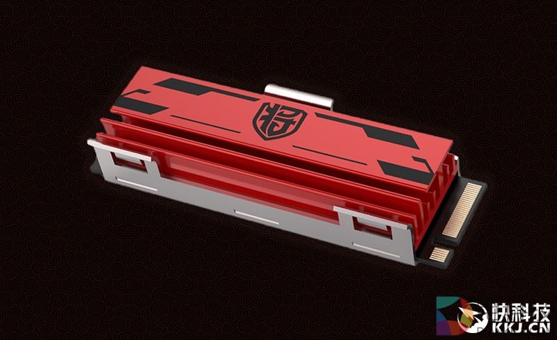 影驰铁甲战将240-M.2 SSD评测：跑得快 还不热