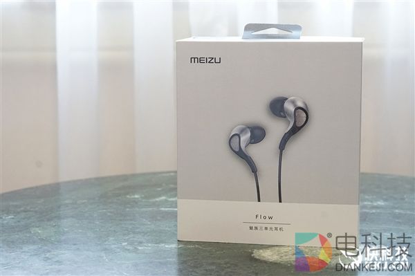 魅族Flow耳机开箱图赏:舒服到忘记佩戴